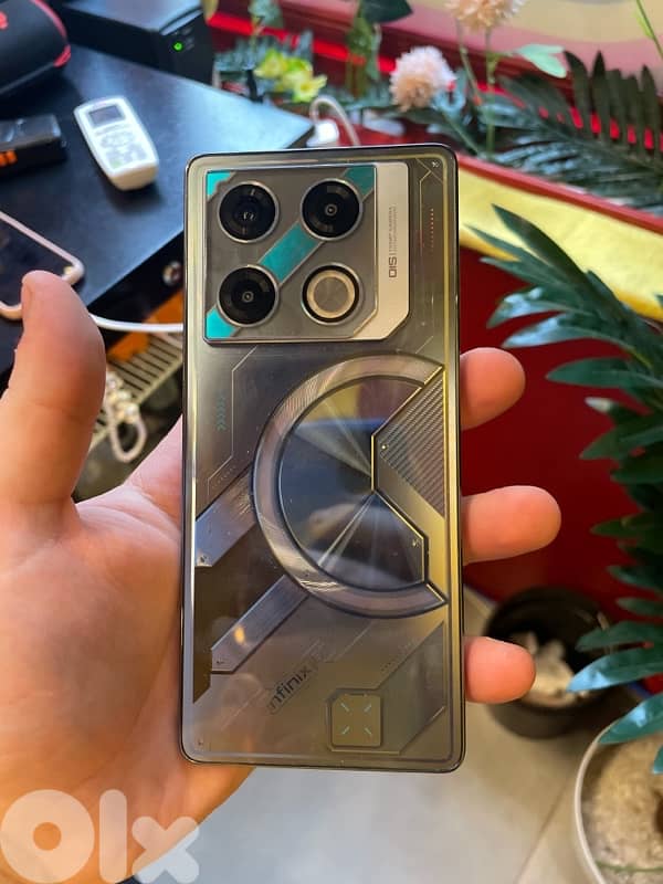 INFINIX GT 20 PRO with original adarer 2