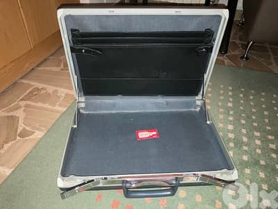 Vintage Black Samsonite Briefcase