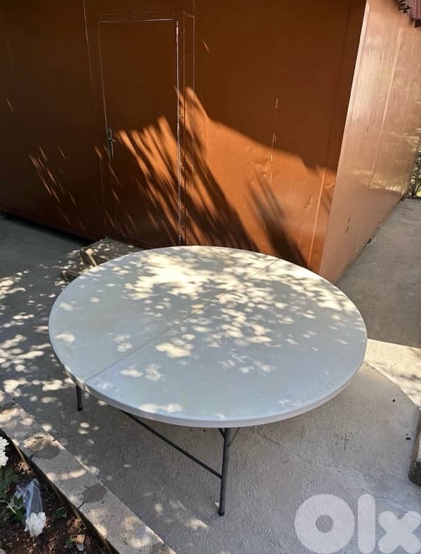 طاولة شنطة 1