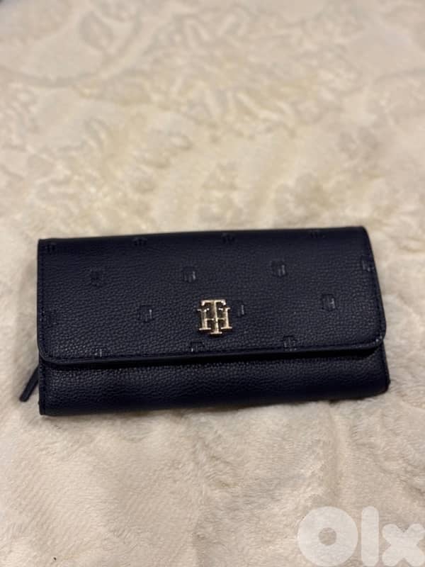 TOMMY HILFIGER ORIGINAL WALLET 2