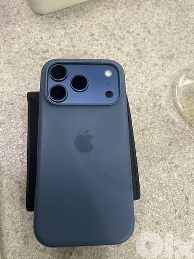 used iphone 17 pro