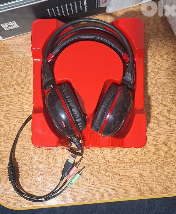 Gaming headphones 1