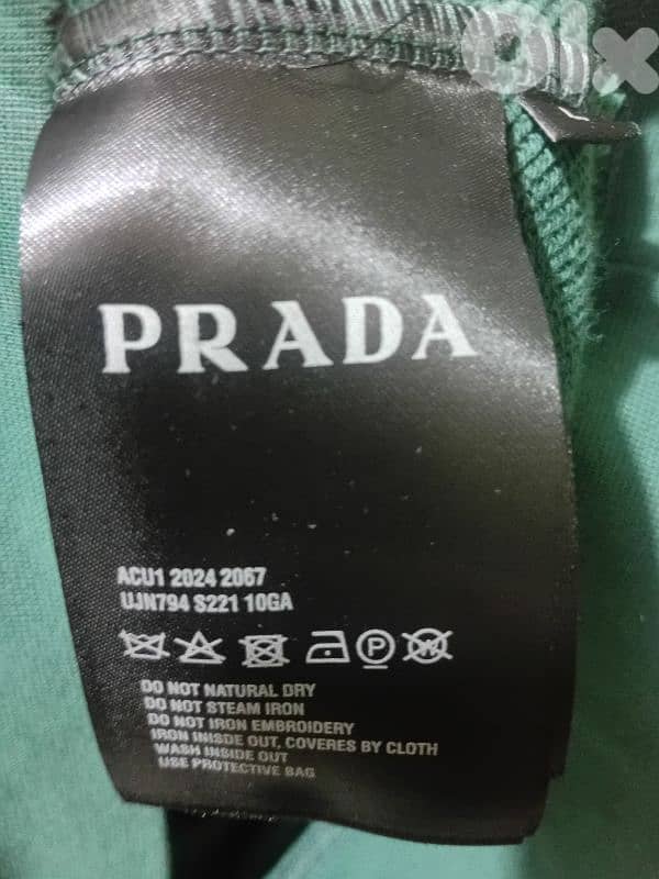 Original PRADA sweater 1