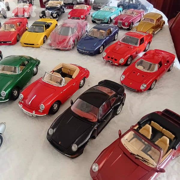 collectible Die cast 1/18 cars 2