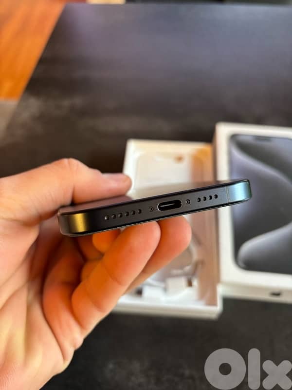 iPhone 15 Pro Max 512 GB - Like new, no scratches, 89% battery 2