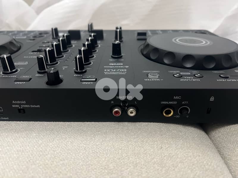 Pioneer DJ DDJ-FLX4 Serato and Record Box 6
