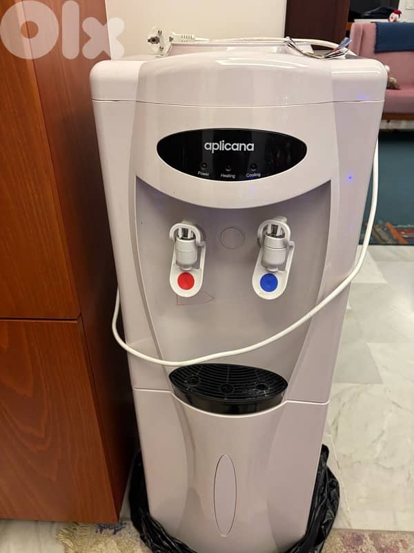 water cooler براد مياه 1