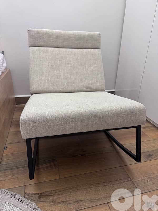 baby bed & rocking chair like new 2