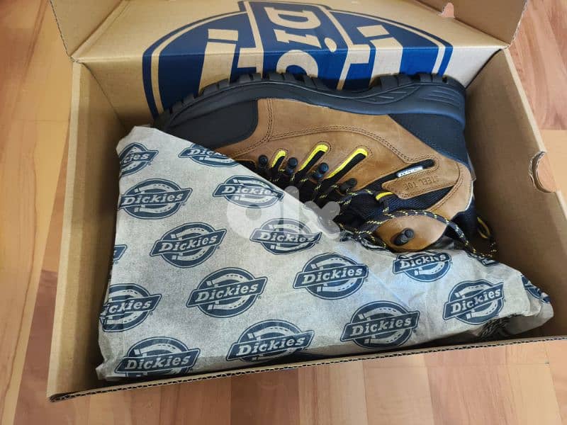 Hiking Shoes - Dickies 2