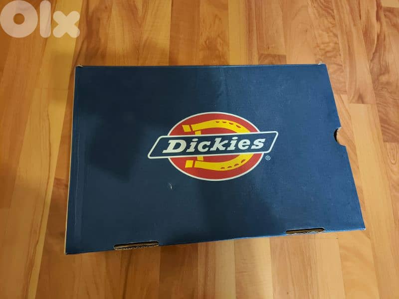 Hiking Shoes - Dickies 3