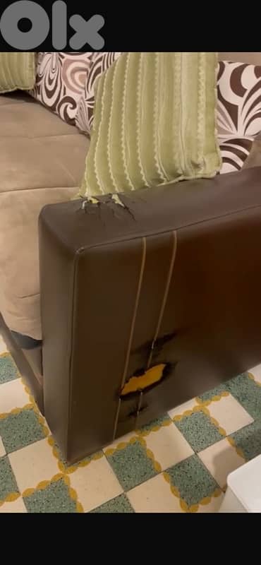‏سوفا تخت 2
