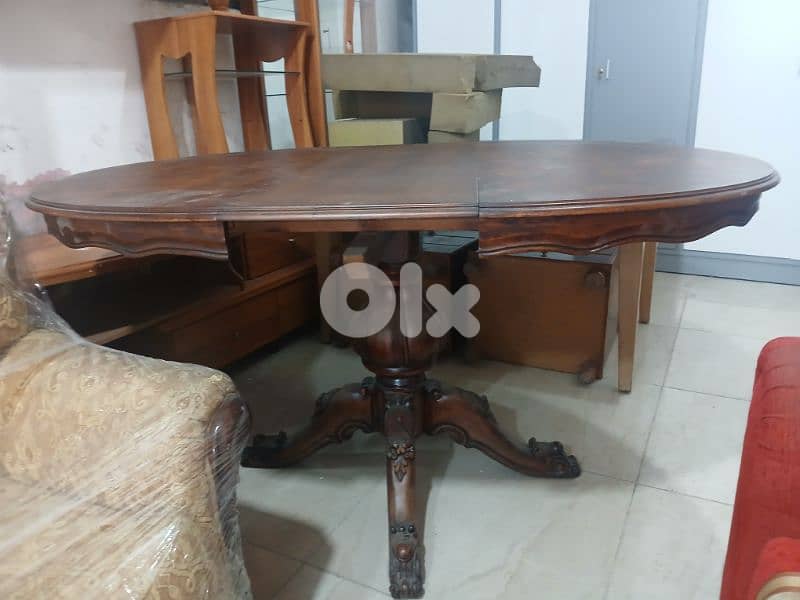 طاولة سفرة مبرومة خشب زان انتيك بتتكبر وبتتصغر كتير مرتبة 4