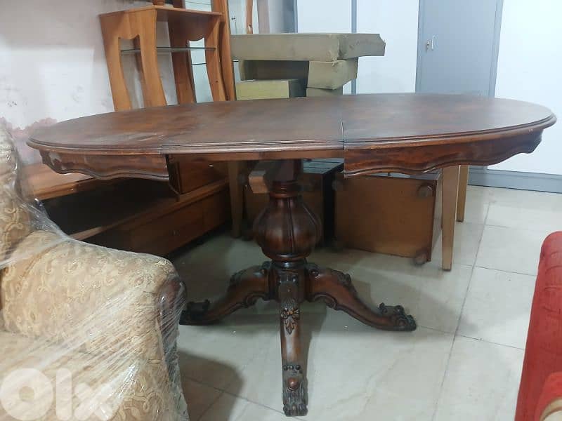 طاولة سفرة مبرومة خشب زان انتيك بتتكبر وبتتصغر كتير مرتبة 5