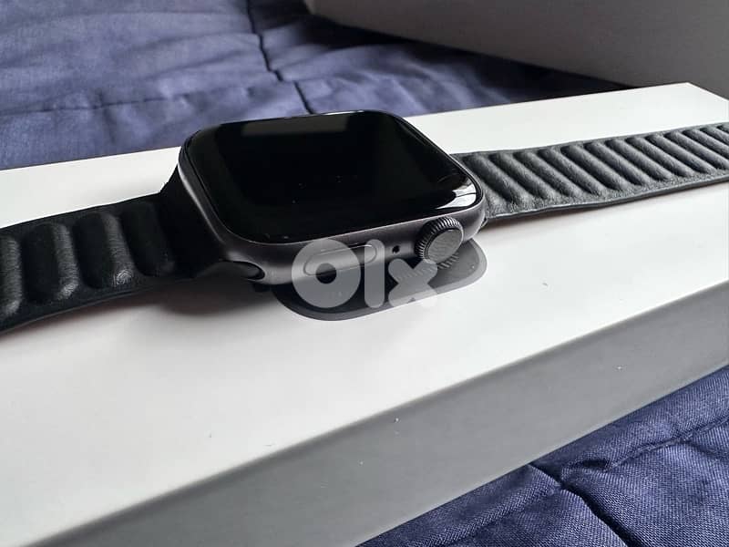 Apple Watch Series 5 44mm 1