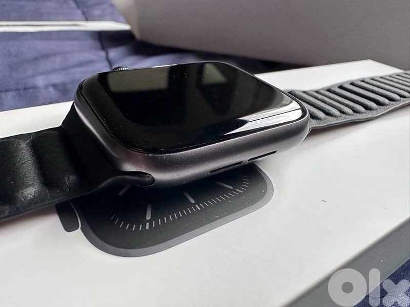 Apple Watch Series 5 44mm 2