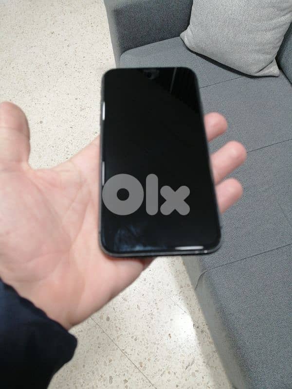 iPhone 11 256GB like new 1