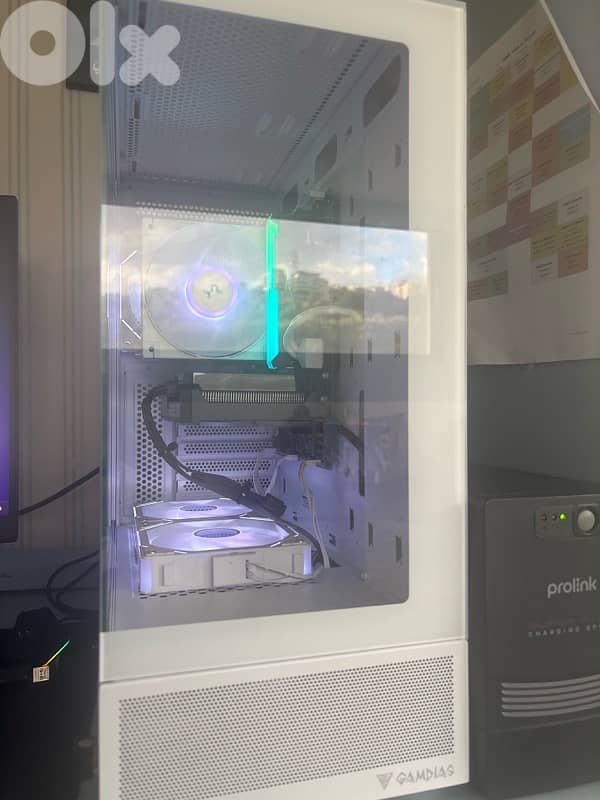 Gaming MSI desktop 1