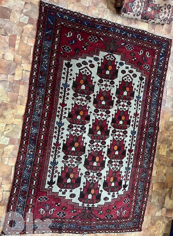 سجادتين عجمي للبيع طول ٢٠٠ عرض ١٣٦ 1