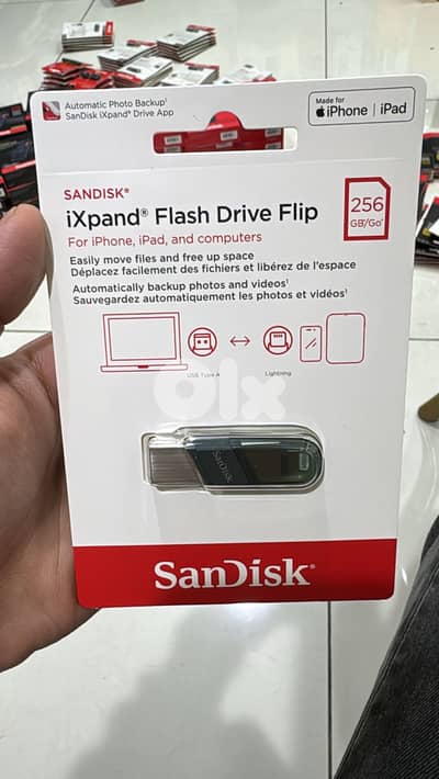 SanDisk ixpand Flash Drive Flip for iPhone 256gb