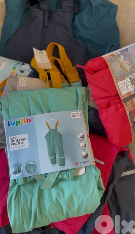 SKI PANTS NEW IN TAGسعر جملة few left 9