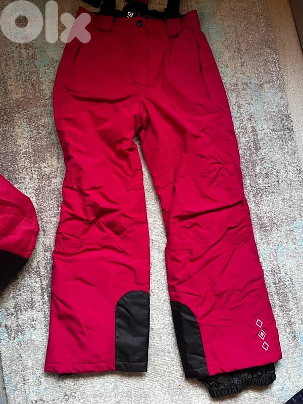 SKI PANTS NEW IN TAGسعر جملة few left 10