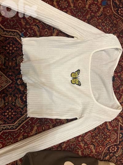 embroided butterfly croptop - size S