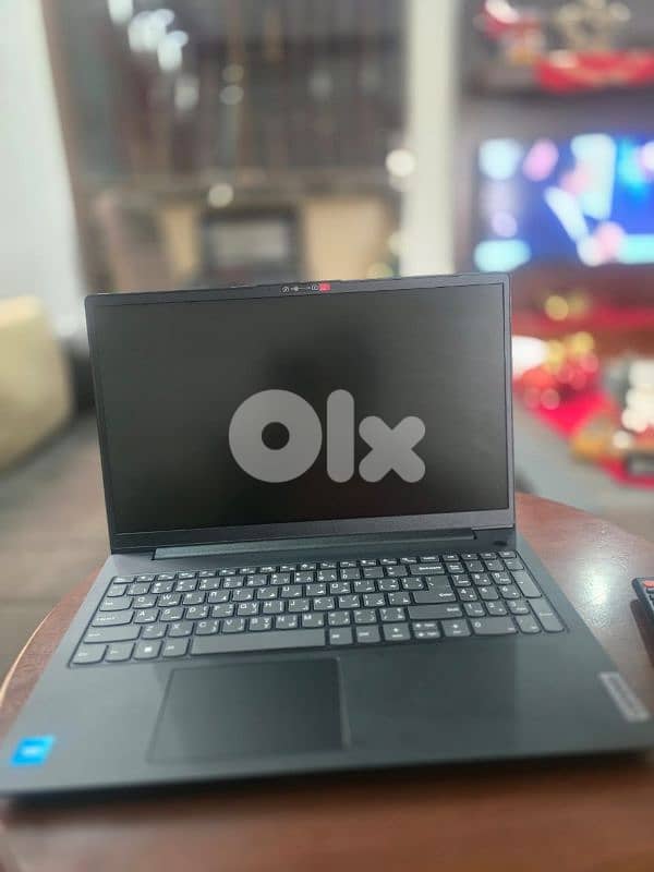 Laptop Lenovo V15 G2 3