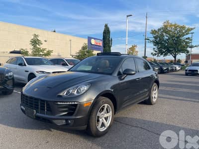 Porsche Macan 2017 Ajnabe 4 Cyl carfax clean