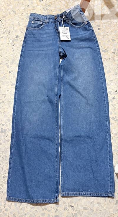 PULL AND BEAR - NEW - High-waist wide-leg jeans (34)