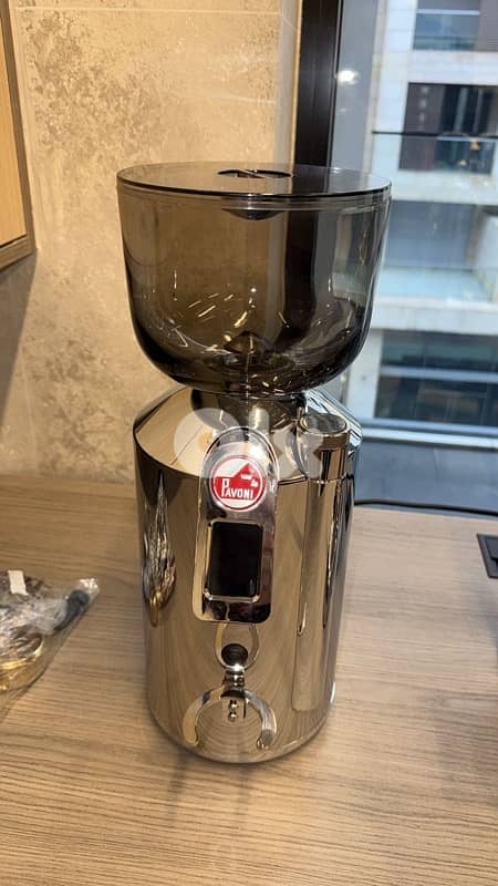 La Pavoni Cilindro coffee machine and  grinder. 2