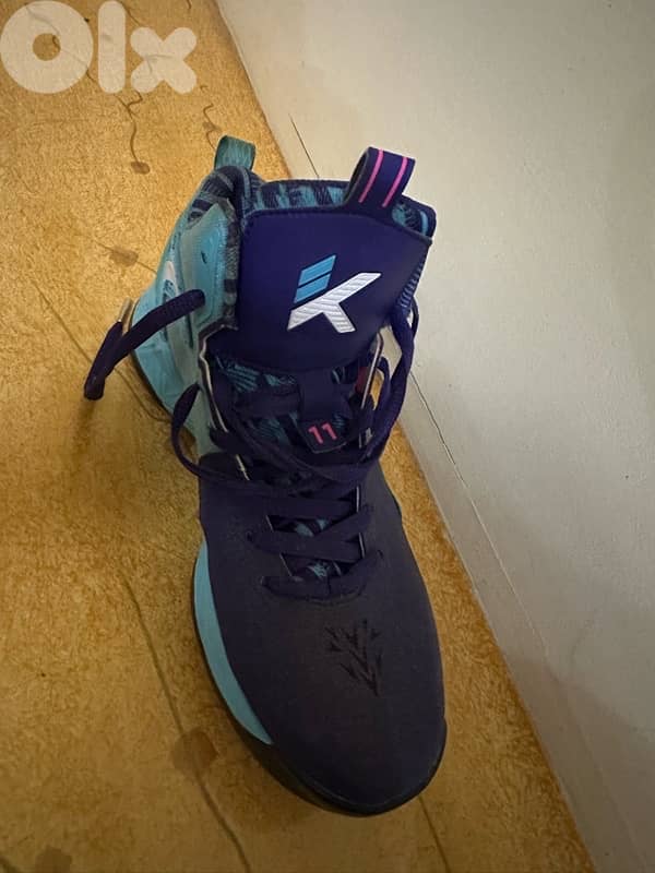 basketball shoes 11