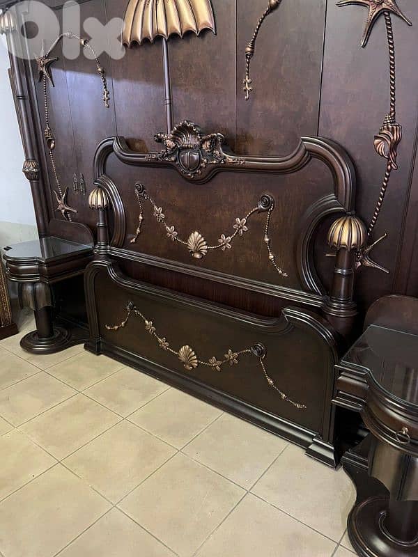 اوضة نوم ملكية مصرية خشب زان حفر ملبسة قشر 2