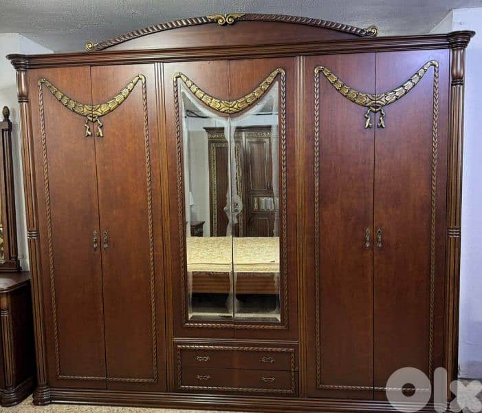 اوضة نوم مستوردة خشب زان ولاتي كلا ملبسة قشر 1