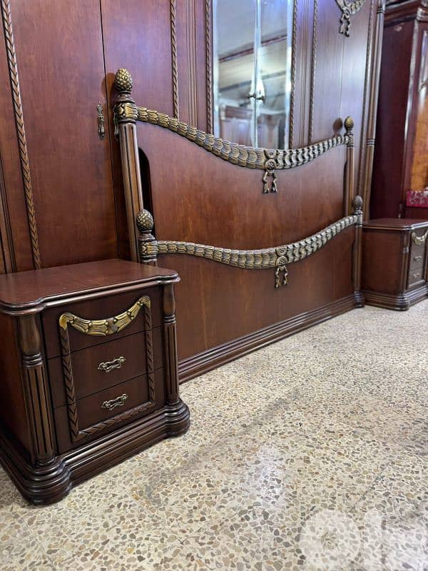 اوضة نوم مستوردة خشب زان ولاتي كلا ملبسة قشر 2