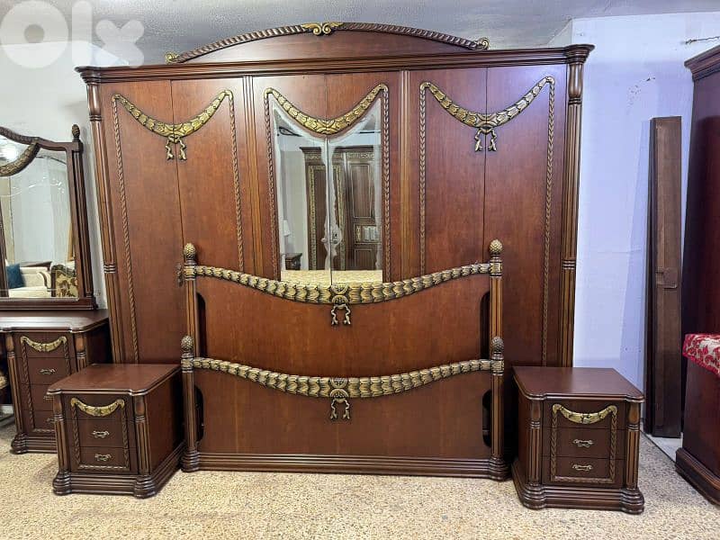 اوضة نوم ملكية مصرية خشب زان ولاتي كلا ملبسة قشر 8