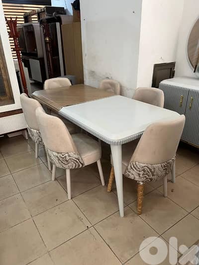 اوضة سفرة مودرن تركية شبه جديدة