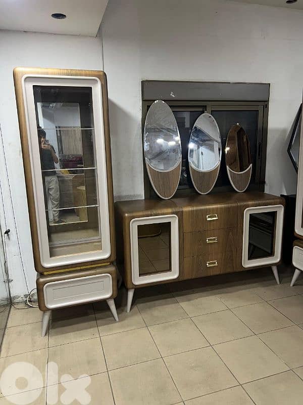 اوضة سفرة تركية كتير مرتبة ونظيفة شبه جديد 3