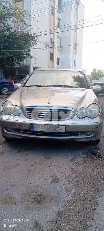 Mercedes-Benz C-Class 2004