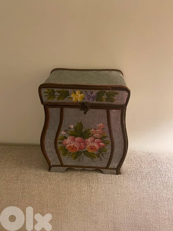handmade antique box 2