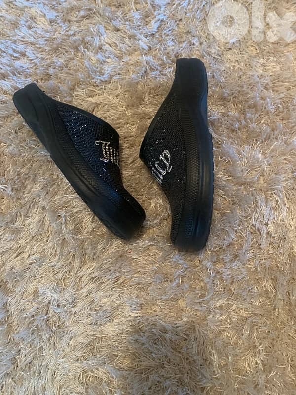 Juicy couture crocs 3