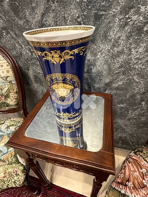 كراسي خشب زان روميو وجوليات مع طاوله انتيك 3