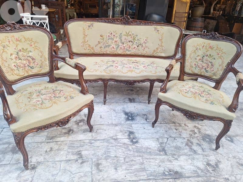 طقم صالون اوبيسون فرنسي حياكة يد ناعم مميز لويس الخامس عشر 3