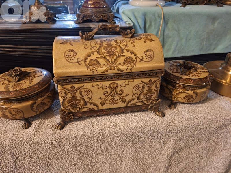 ٣ قطع بورسولان سافر ايطالي مميز جدا شغل يدوي 2