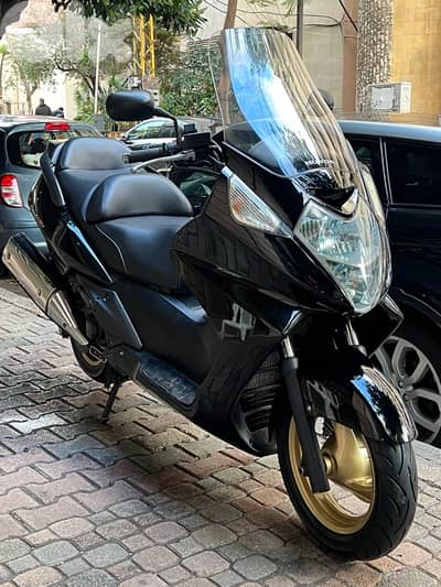 Honda silverwing crystal 600 AbS