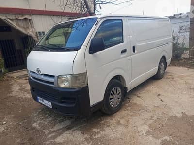 تويوتا ياريس سيدان 2007