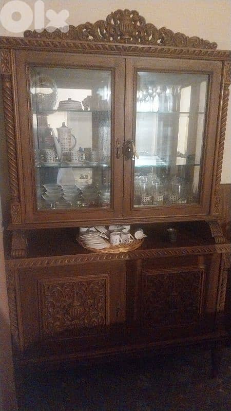 12 chairs dining table Expandable ttable 1