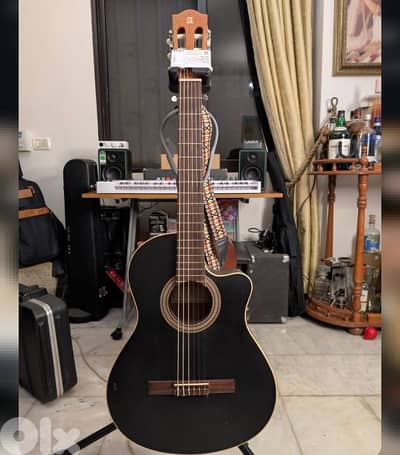 guitar electro classic Alhambra blacks