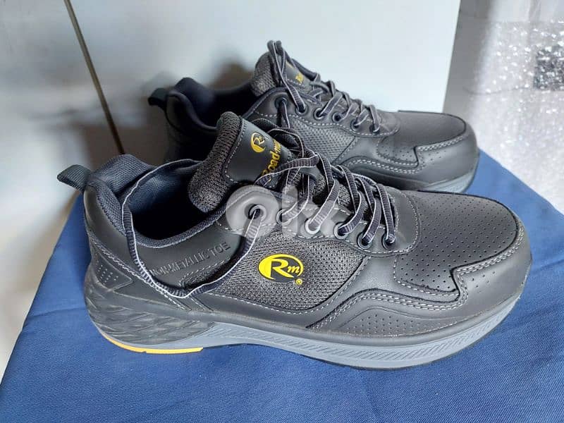 Safety Shoes - 42 - حذاء السلامة 8