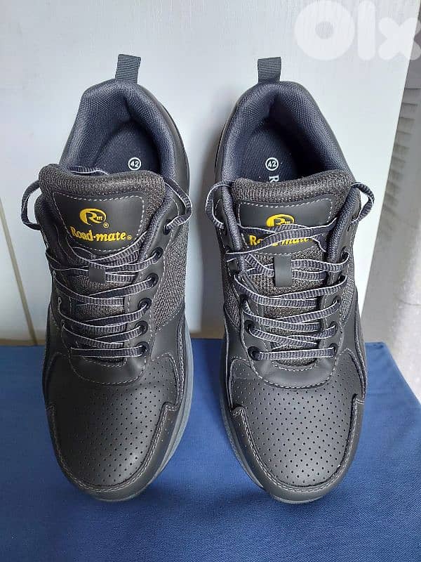 Safety Shoes - 42 - حذاء السلامة 15
