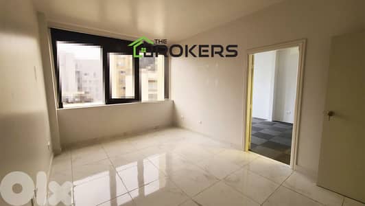 Office for Rent in Hamra مكتب للايجار في الحمرا